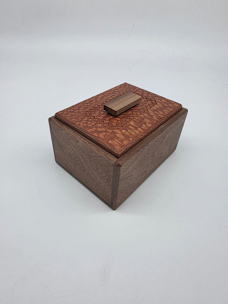 Kleeshay Box – DEDwood Crafts